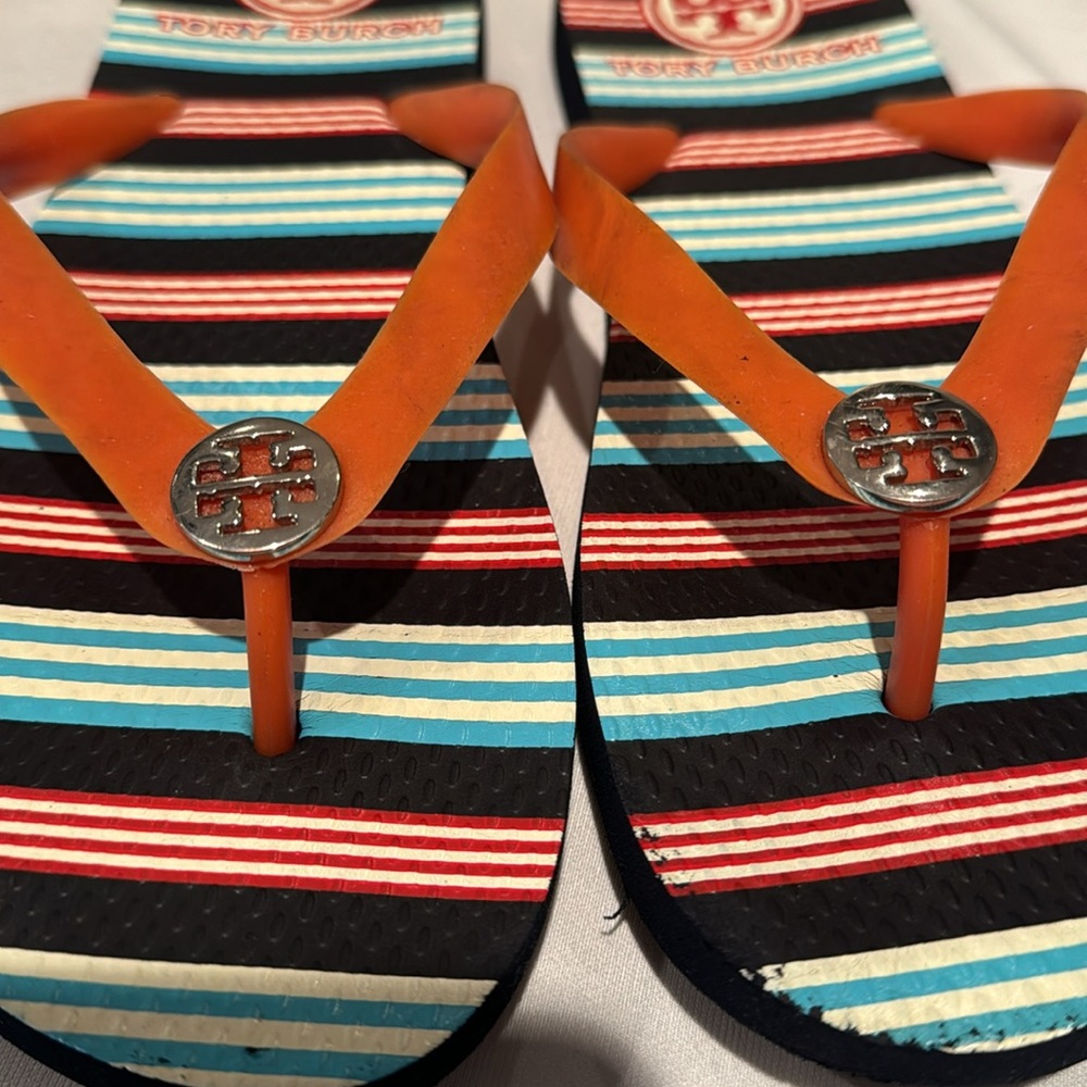 TORY BURCH FLIP FLOPS - Picture 2 of 5